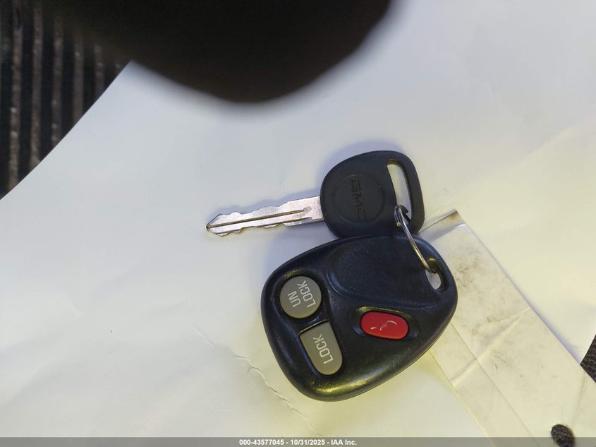 2002 GMC Sierra 2500Hd Sle VIN: 1GTHK23U42F227795 Lot: 43577045