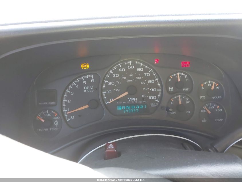 2002 GMC Sierra 2500Hd Sle VIN: 1GTHK23U42F227795 Lot: 43577045