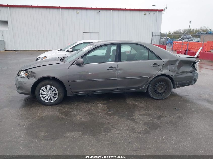 2004 Toyota Camry Le VIN: 4T1BE32K54U907766 Lot: 43577052
