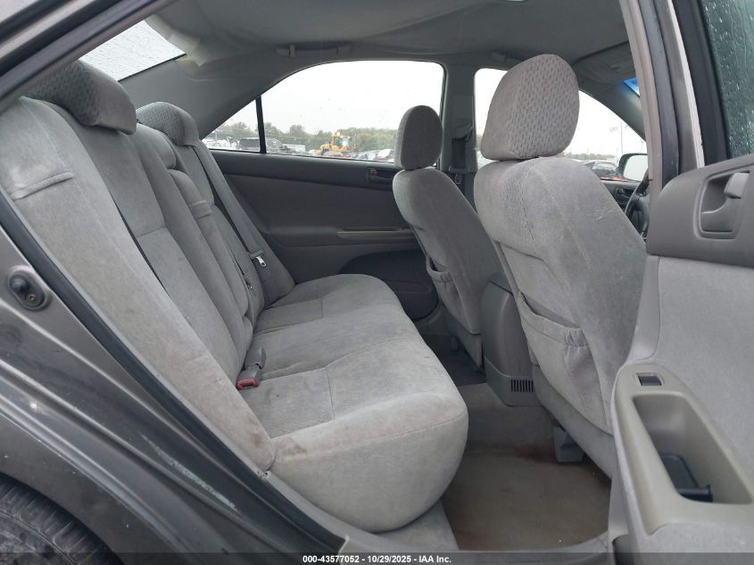 2004 Toyota Camry Le VIN: 4T1BE32K54U907766 Lot: 43577052