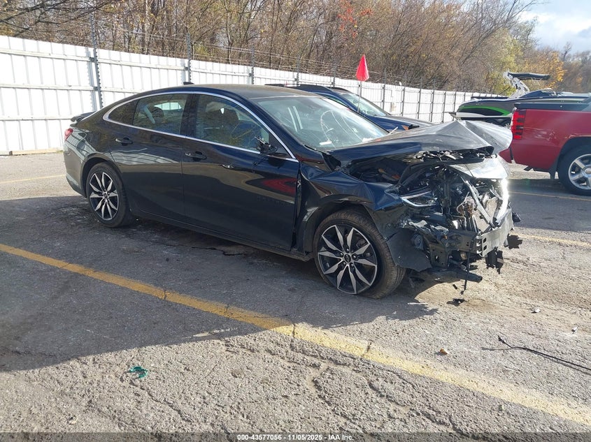 CHEVROLET MALIBU FWD RS