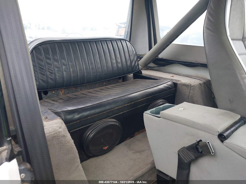 1991 Jeep Wrangler / Yj S VIN: 2J4FY19P5MJ118851 Lot: 43577144