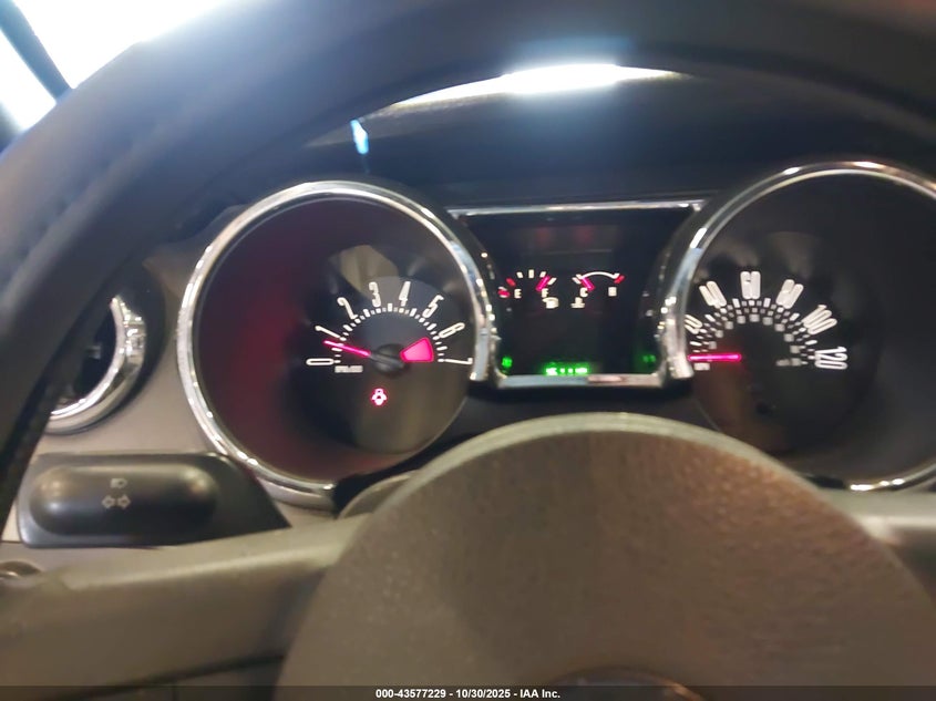 2008 Ford Mustang V6 Deluxe/V6 Premium VIN: 1ZVHT84N585178948 Lot: 43577229