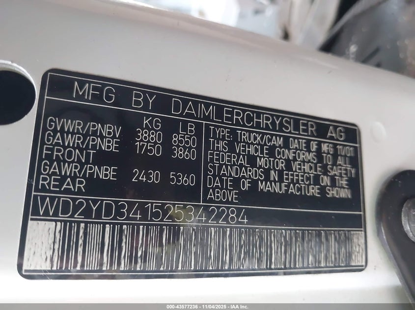 WD2YD341525342284 2002   photo no. 9