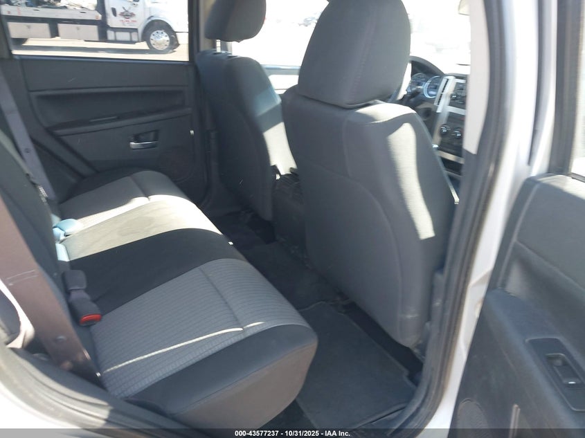 1J8GR48K29C547809 2009 JEEP GRAND CHEROKEE photo no. 8