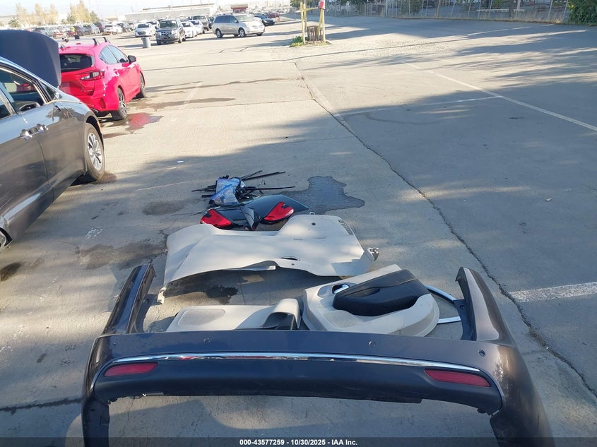 2022 Chrysler Pacifica Hybrid Touring L VIN: 2C4RC1L7XNR139546 Lot: 43577259