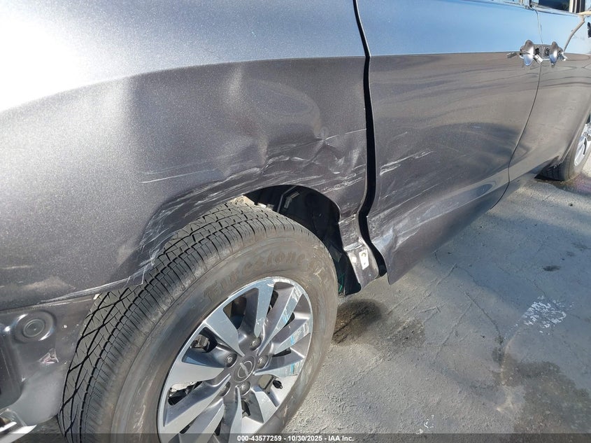 2022 Chrysler Pacifica Hybrid Touring L VIN: 2C4RC1L7XNR139546 Lot: 43577259