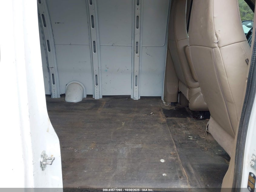 2021 Chevrolet Express Cargo Rwd 2500 Extended Wheelbase Wt VIN: 1GCWGBF78M1151965 Lot: 43577265