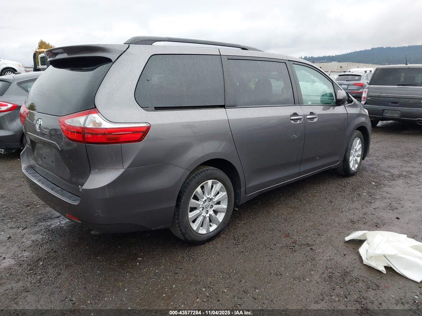 5TDDK3DC7FS116187 2015 TOYOTA SIENNA photo no. 4