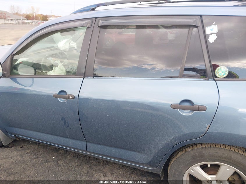 2007 Toyota Rav4 Base V6 VIN: JTMBK33V975033989 Lot: 43577304