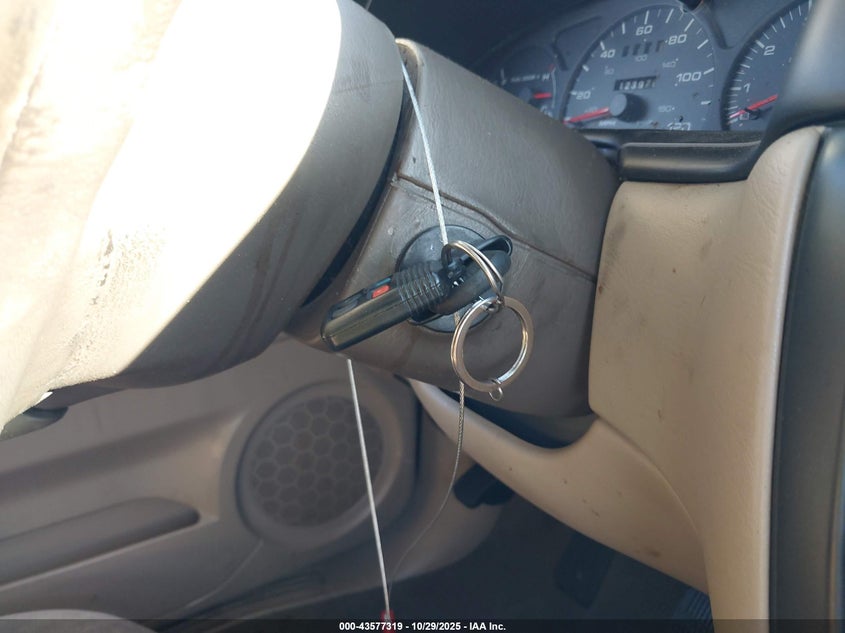 1FAFP55S21A151792 2001 FORD TAURUS photo no. 11