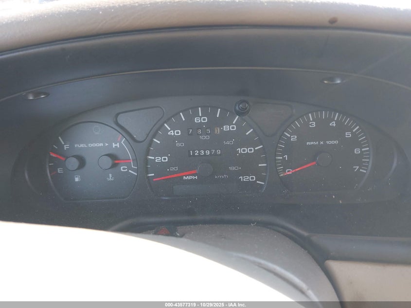 1FAFP55S21A151792 2001 FORD TAURUS photo no. 7
