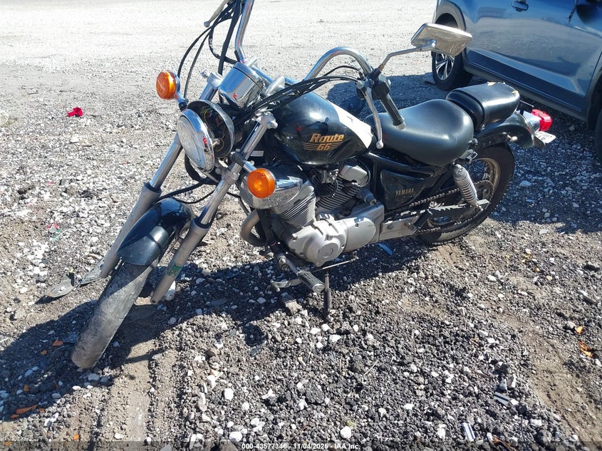 JYA2UJE09JA001120 1988 YAMAHA XV photo no. 2