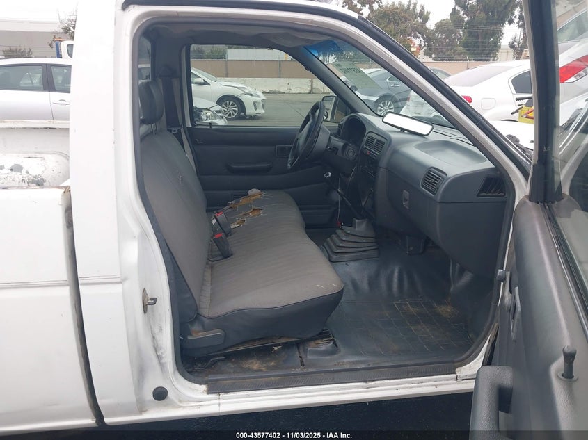 1N6SD11S0VC372685 1997 NISSAN  photo no. 5