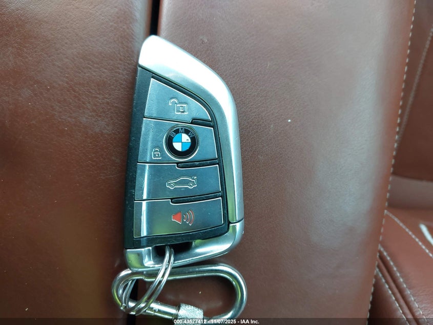 2016 BMW 750I XDRIVE WBA7F2C54GG420942