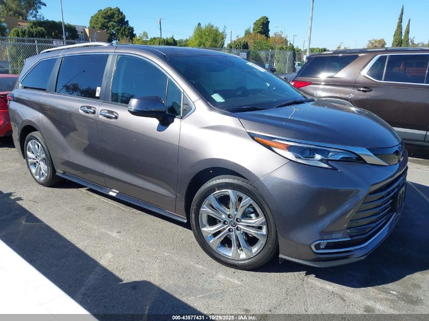 TOYOTA SIENNA PLATINUM