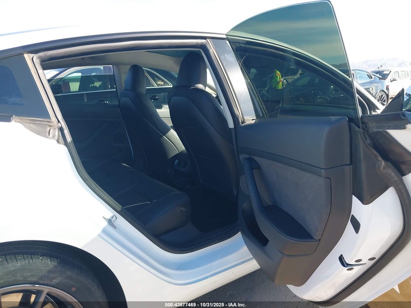 2023 Tesla Model 3 Long Range Dual Motor All-Wheel Drive VIN: 5YJ3E1EB0PF592039 Lot: 43577469