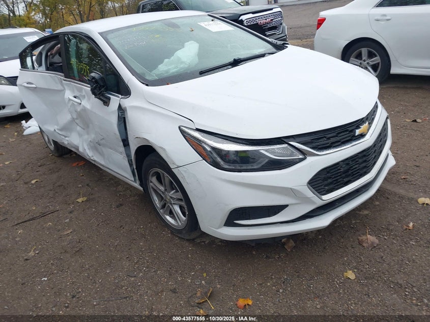 CHEVROLET CRUZE LT AUTO