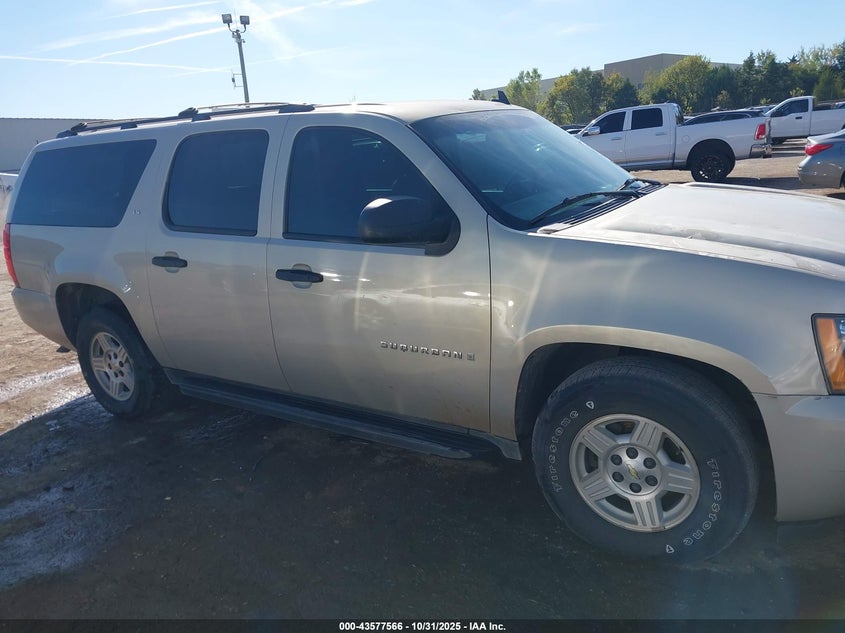 2007 Chevrolet Suburban 1500 Ls VIN: 3GNFC16J27G294120 Lot: 43577566