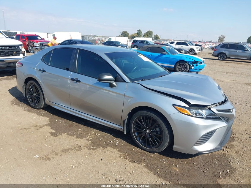 2019 TOYOTA CAMRY SE - 4T1B11HK1KU273716