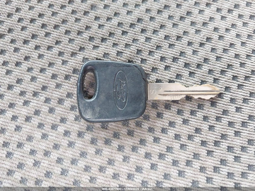 2000 Ford F-150 Lariat/Work Series/Xl/Xlt VIN: 1FTRX18L4YNA56609 Lot: 43577593