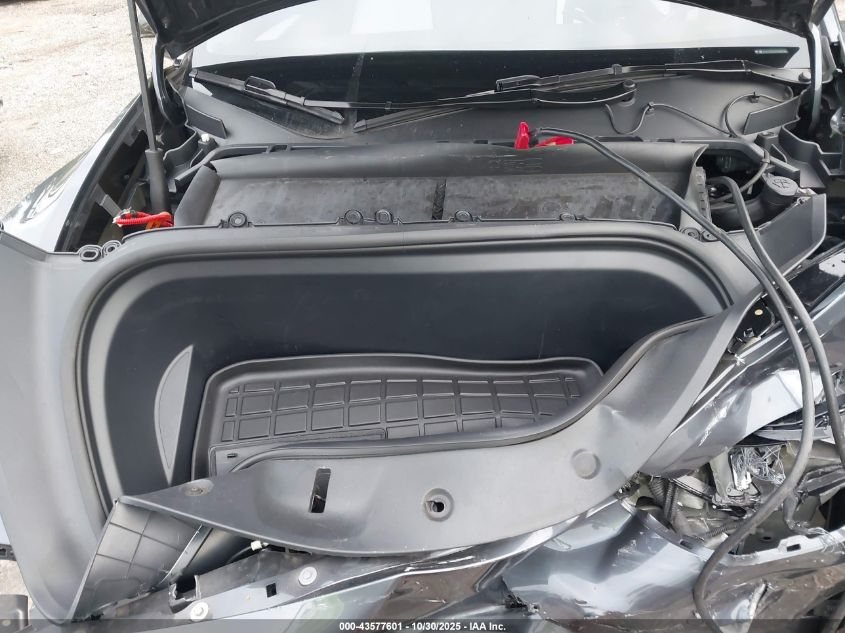 2023 Tesla Model Y Awd/Long Range Dual Motor All-Wheel Drive VIN: 7SAYGDEE2PA206748 Lot: 43577601