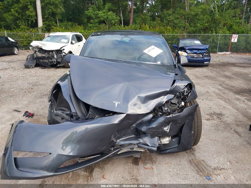 2023 Tesla Model Y Awd/Long Range Dual Motor All-Wheel Drive VIN: 7SAYGDEE2PA206748 Lot: 43577601