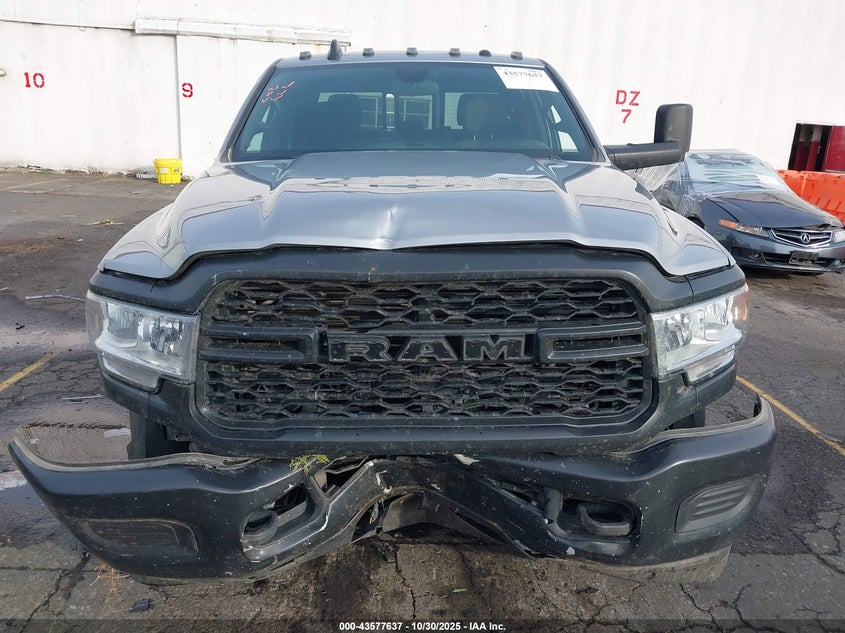 2022 Ram 3500 Tradesman 4X4 8' Box VIN: 3C63RRGL8NG176327 Lot: 43577637