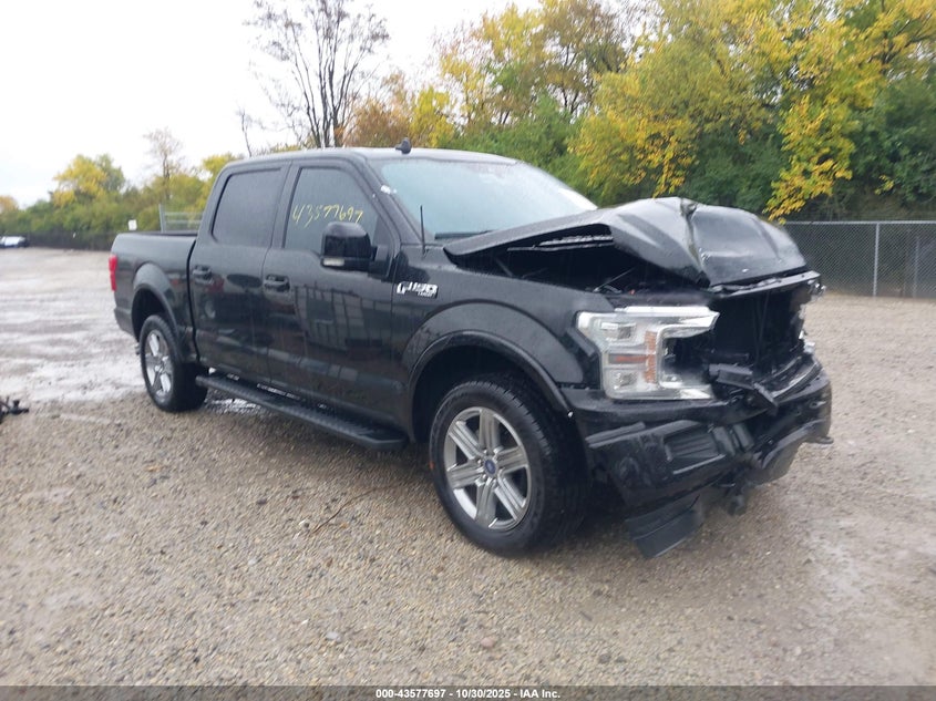 FORD F-150 LARIAT