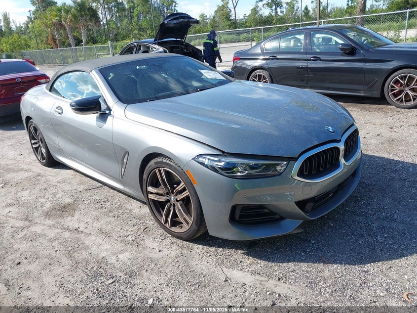 BMW M8 XDRIVE