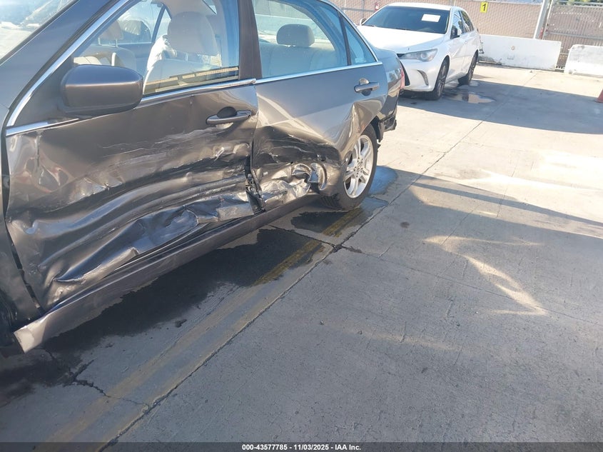 1HGCM56746A018072 2006 HONDA ACCORD photo no. 6