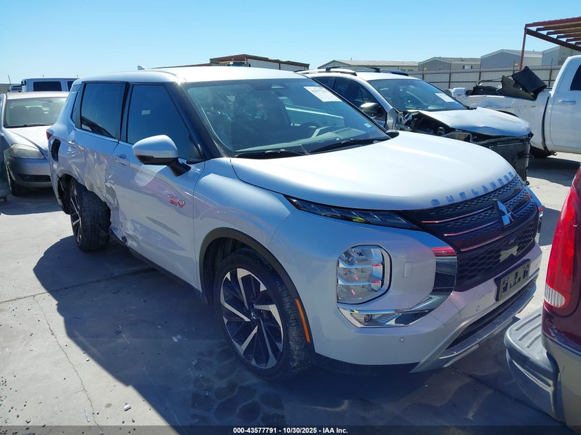 MITSUBISHI OUTLANDER SE S-