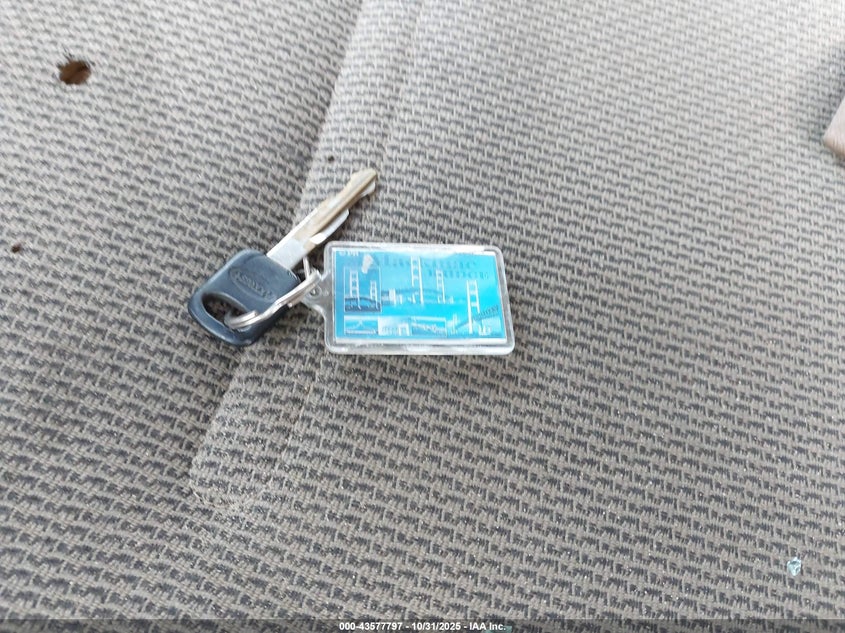 2002 Ford F-250 Lariat/Xl/Xlt VIN: 1FTNX21LX2ED10555 Lot: 43577797