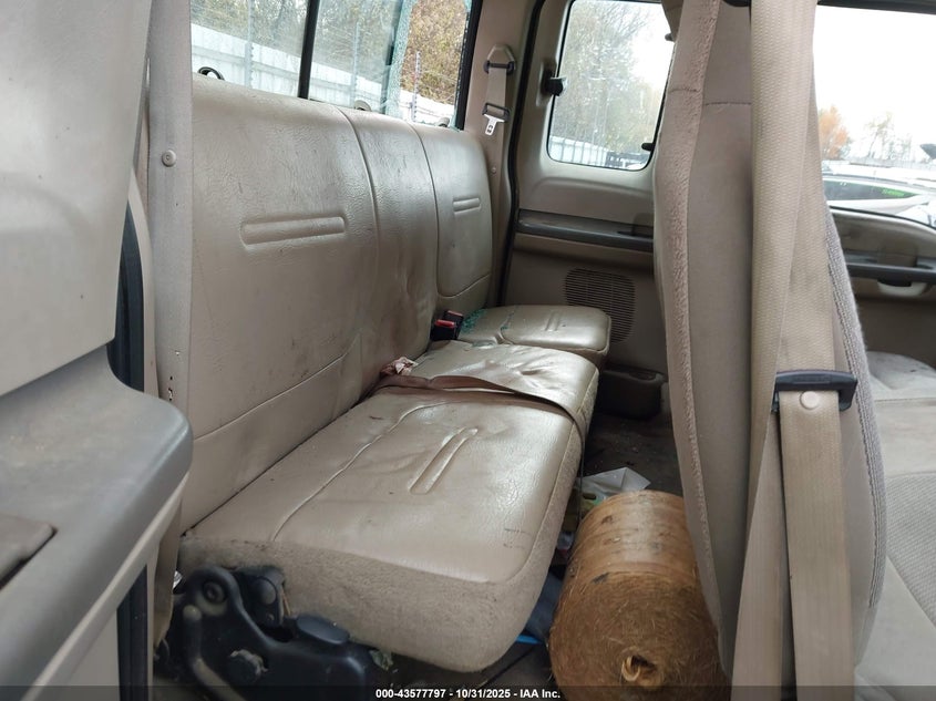 2002 Ford F-250 Lariat/Xl/Xlt VIN: 1FTNX21LX2ED10555 Lot: 43577797