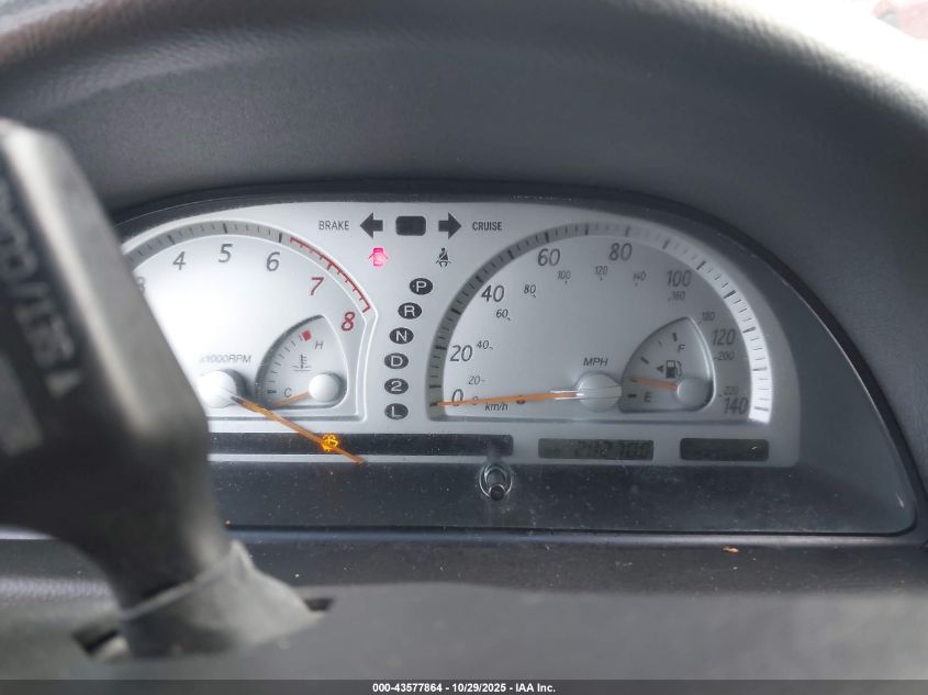 2002 Toyota Camry Se V6 VIN: 4T1BF30K12U010070 Lot: 43577864