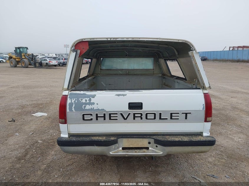 1988 Chevrolet Gmt-400 C1500 VIN: 1GCDC14K2JZ120387 Lot: 43577914