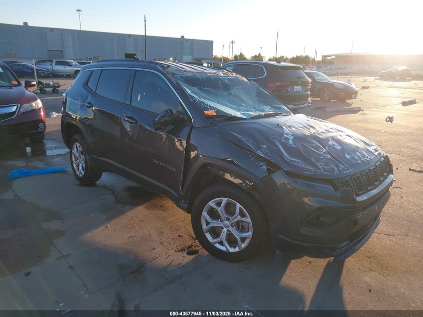 JEEP COMPASS LATITUDE 4X4