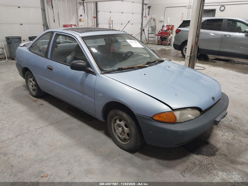 JE3EA11A5RU000737 EAGLE SUMMIT Photo 1