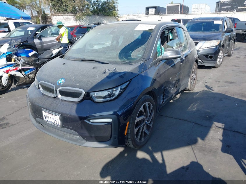 WBY8P4C52K7D37603 2019 BMW I3 photo no. 2