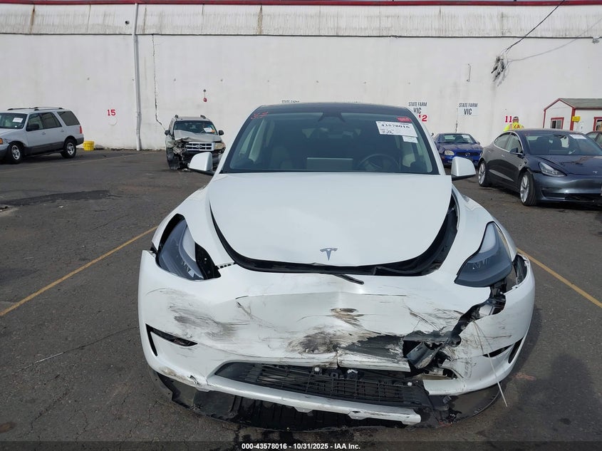 2023 Tesla Model Y Performance Dual Motor All-Wheel Drive VIN: 7SAYGDEF5PF947410 Lot: 43578016