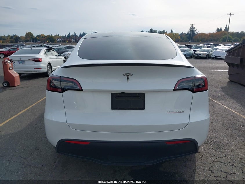 2023 Tesla Model Y Performance Dual Motor All-Wheel Drive VIN: 7SAYGDEF5PF947410 Lot: 43578016