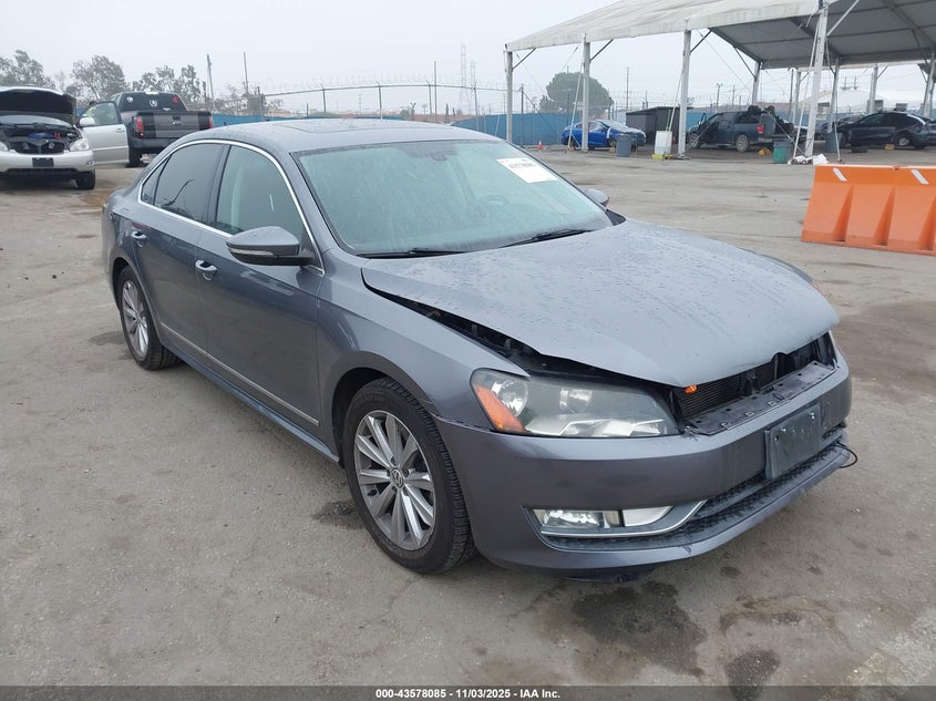 VOLKSWAGEN PASSAT 2.5L SEL PREMIUM