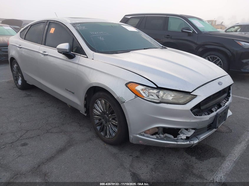 FORD FUSION HYBRID SE