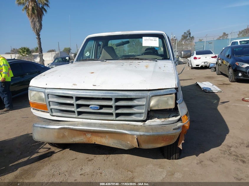 1997 Ford F-250 Xl VIN: 1FTHX25G6VEB90879 Lot: 43578148