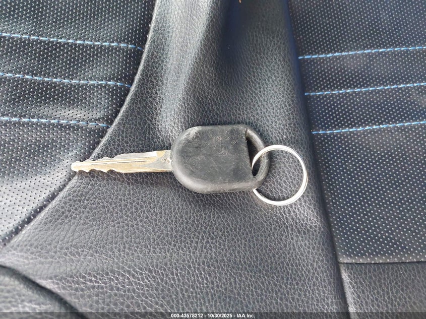 2001 Ford Explorer Sport Trac VIN: 1FMZU67E61UC11970 Lot: 43578212