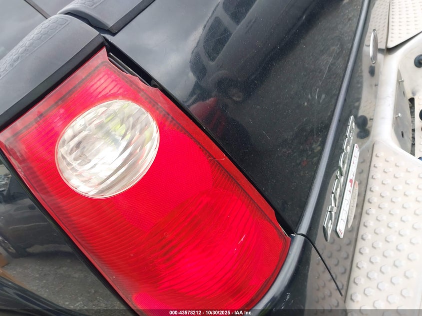 2001 Ford Explorer Sport Trac VIN: 1FMZU67E61UC11970 Lot: 43578212