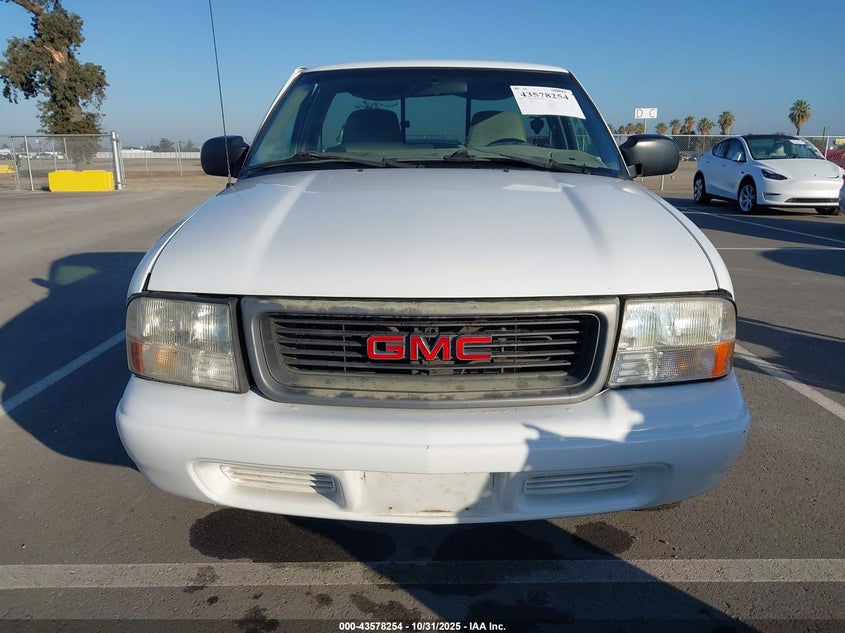 2002 GMC Sonoma Sl VIN: 1GTCS145828246415 Lot: 43578254