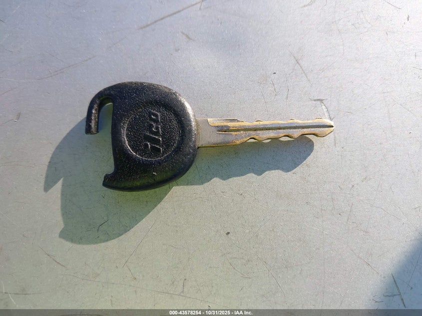 2002 GMC Sonoma Sl VIN: 1GTCS145828246415 Lot: 43578254