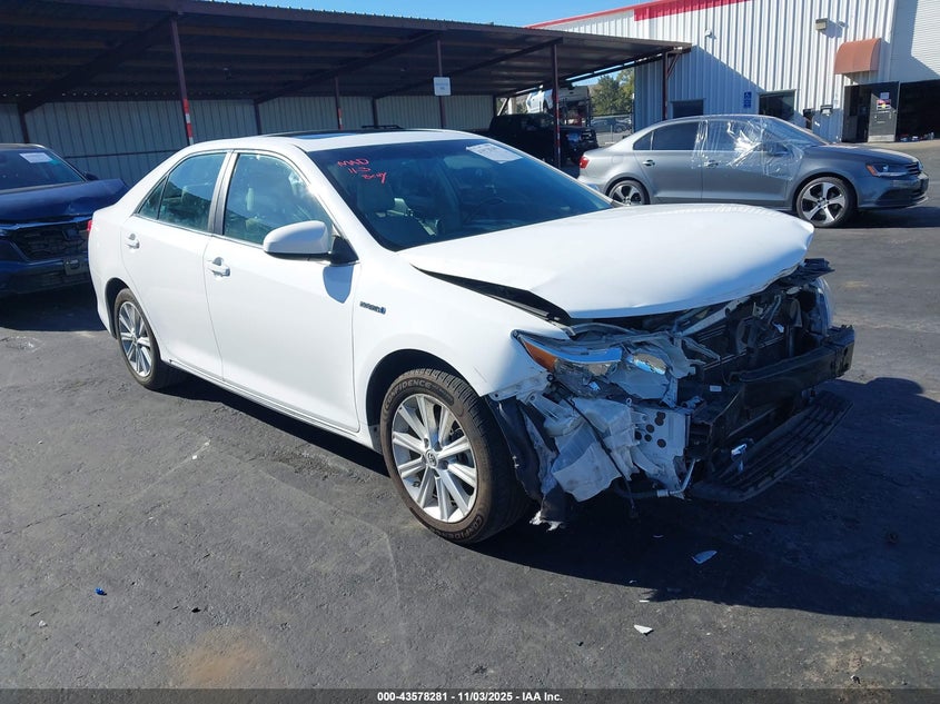 2014 TOYOTA CAMRY HYBRID XLE - 4T1BD1FK3EU124688