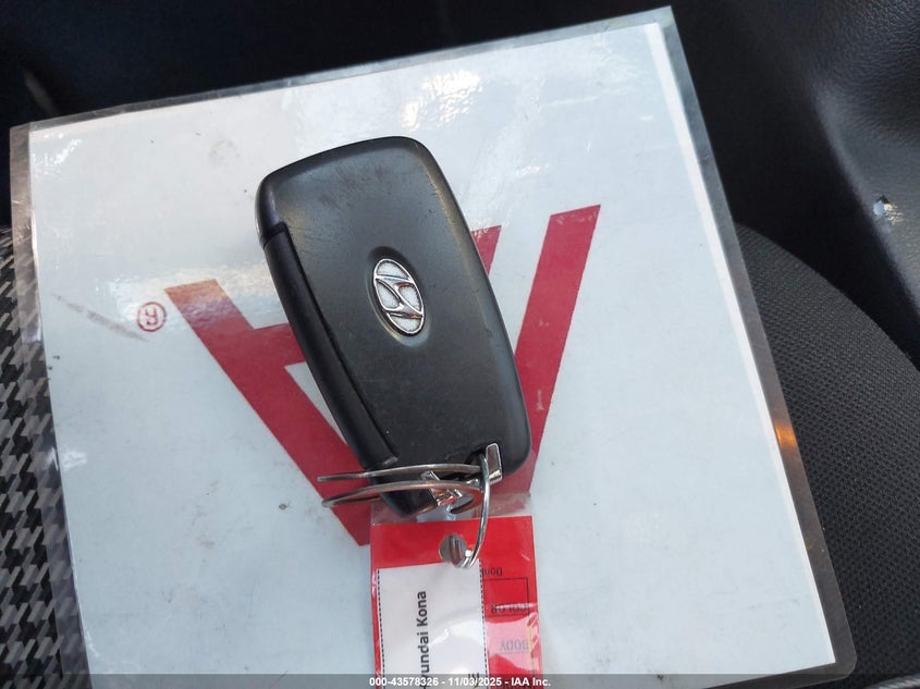 2023 HYUNDAI KONA SE KM8K2CAB7PU053426